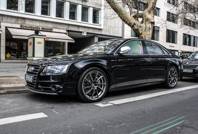 Audi S8 D4