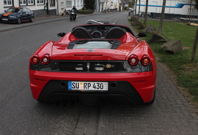 Ferrari Scuderia Spider 16M