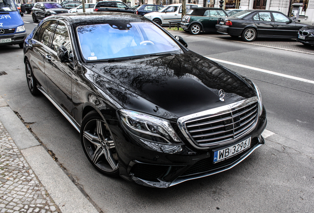 Mercedes-Benz S 63 AMG V222