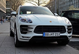 Porsche 95B Macan Turbo