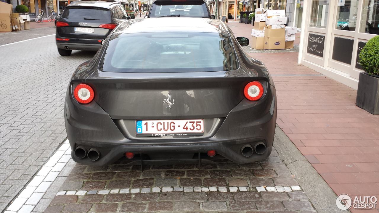 Ferrari FF