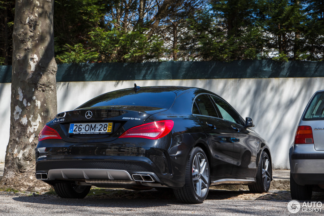 Mercedes-Benz CLA 45 AMG C117