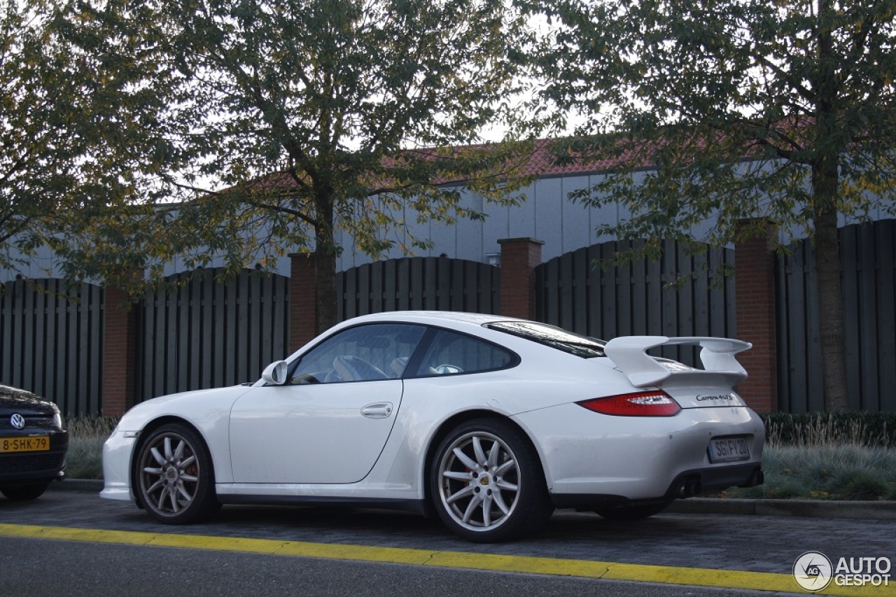 Porsche 997 Carrera 4 GTS