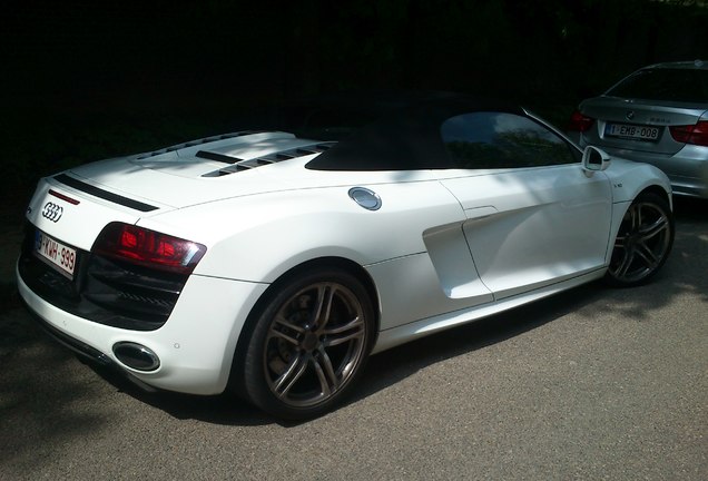 Audi R8 V10 Spyder