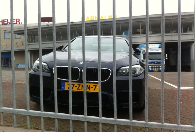 BMW M5 F10 2011