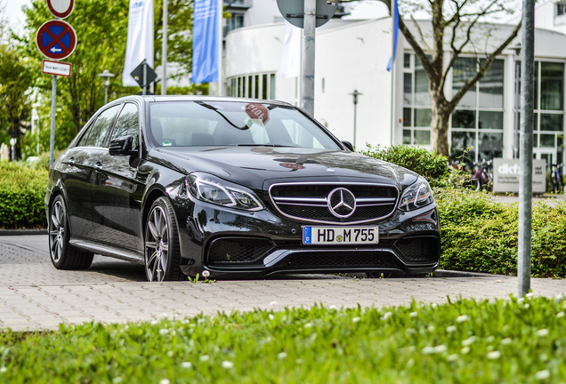 Mercedes-Benz E 63 AMG S W212