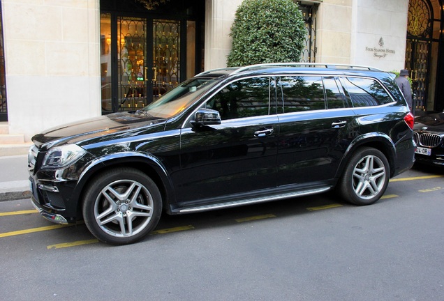 Mercedes-Benz GL 63 AMG X166