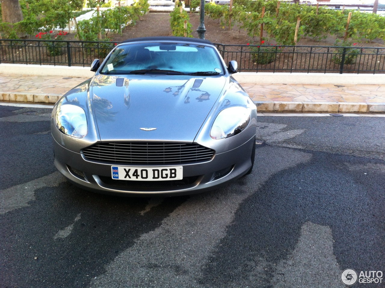 Aston Martin DB9 Volante