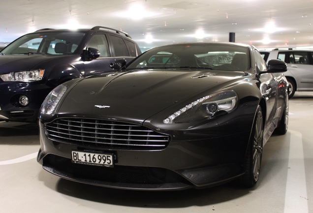 Aston Martin Virage 2011