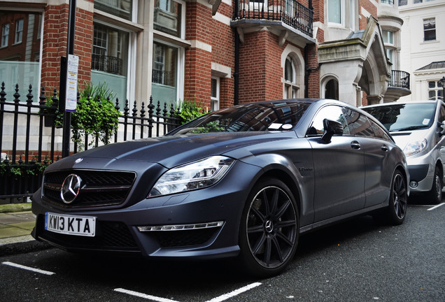 Mercedes-Benz CLS 63 AMG X218 Shooting Brake