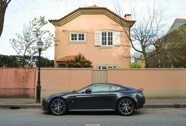 Aston Martin V8 Vantage S SP10