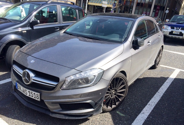 Mercedes-Benz A 45 AMG