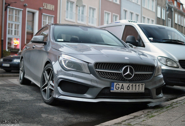 Mercedes-Benz CLA 45 AMG C117