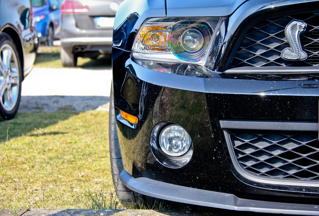 Ford Mustang Shelby GT500 2011