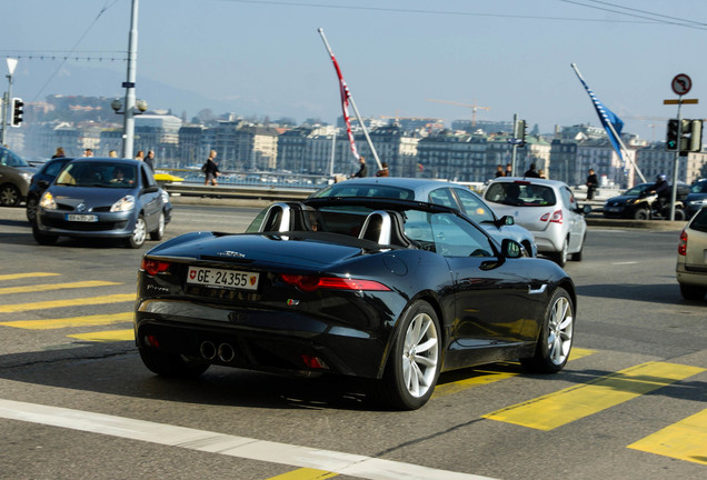 Jaguar F-TYPE S Convertible