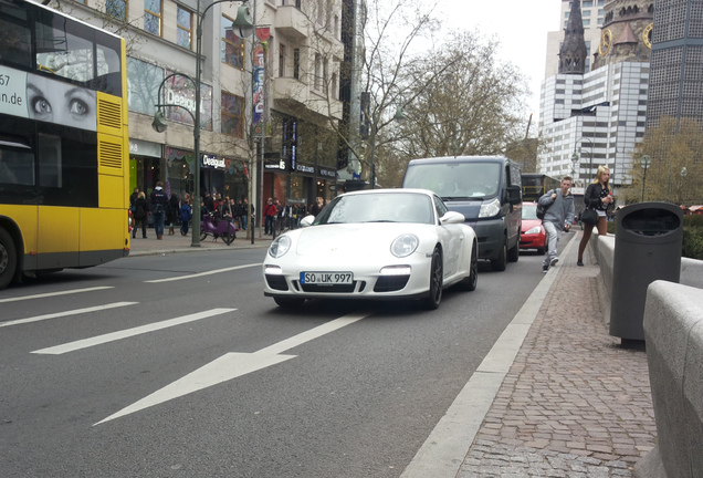 Porsche 997 Carrera 4 GTS