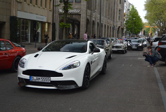 Aston Martin Vanquish 2013