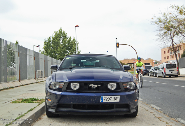 Ford Mustang GT Convertible 2011