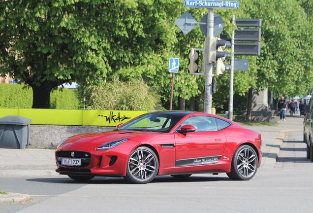 Jaguar F-TYPE R Coupé