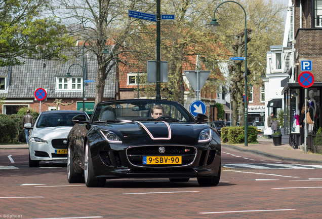 Jaguar F-TYPE S Convertible