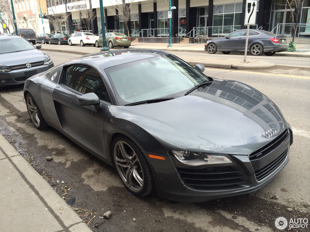 Audi R8