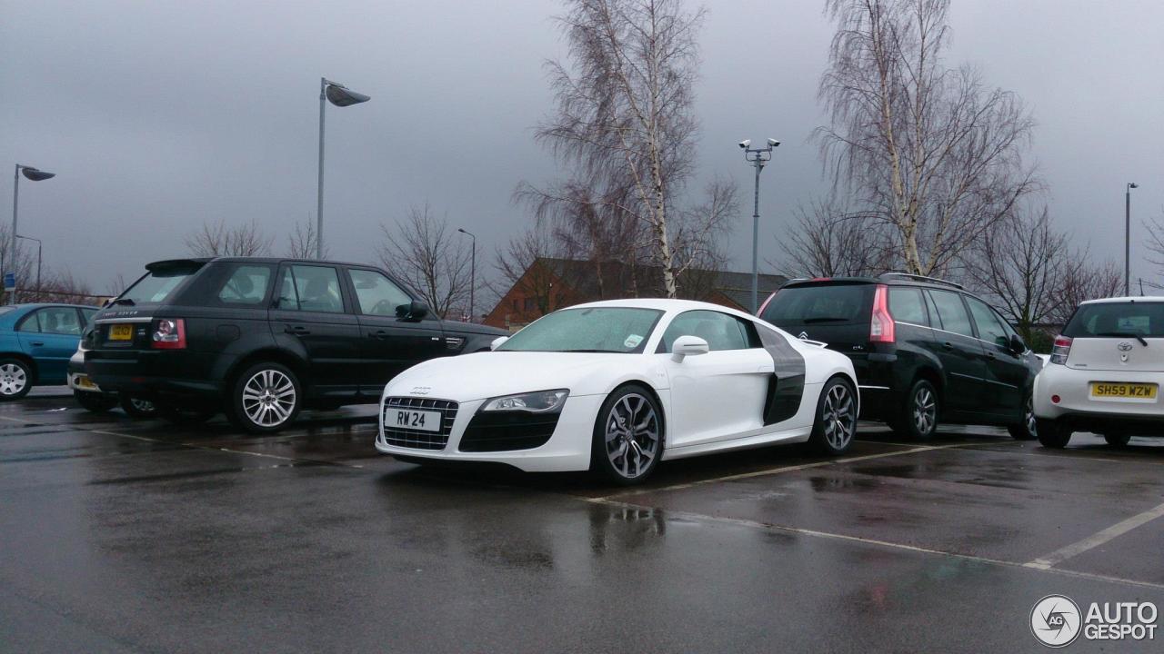 Audi R8 V10