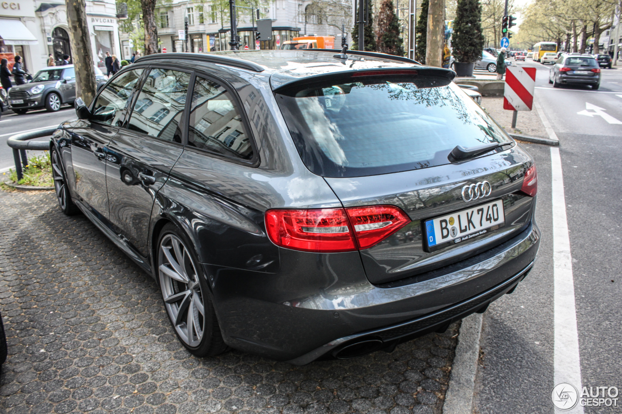 Audi RS4 Avant B8