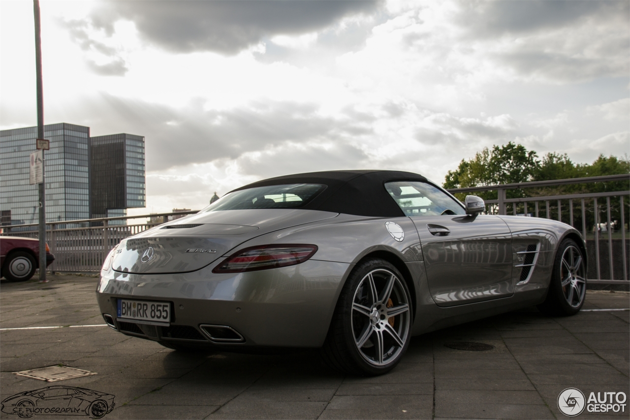 Mercedes-Benz SLS AMG Roadster