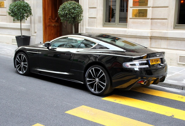 Aston Martin DBS