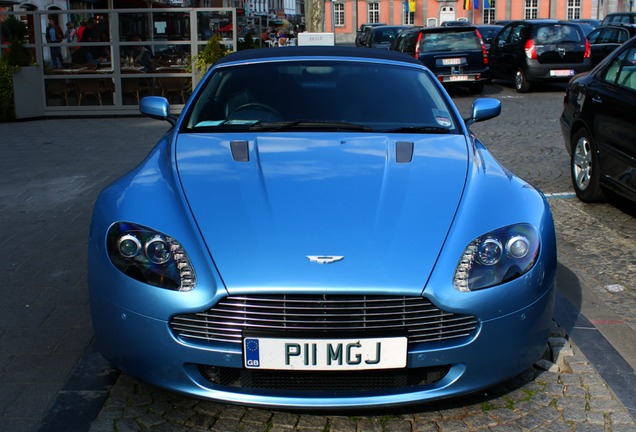 Aston Martin V8 Vantage Roadster