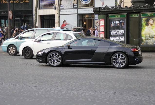 Audi R8 V10