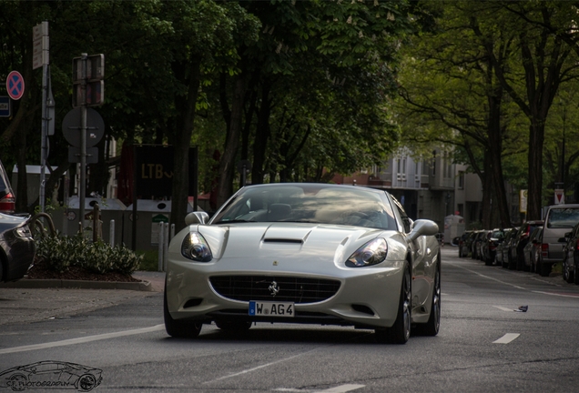 Ferrari California