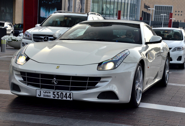 Ferrari FF