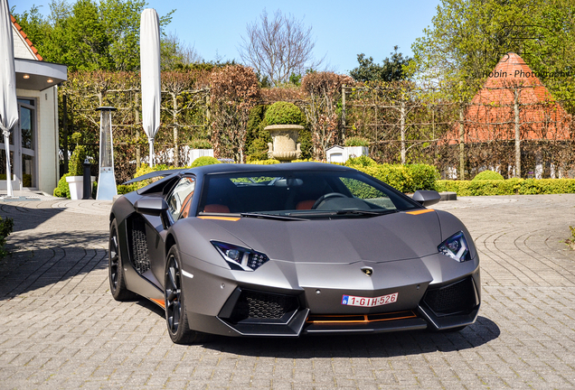 Lamborghini Aventador LP700-4 Roadster