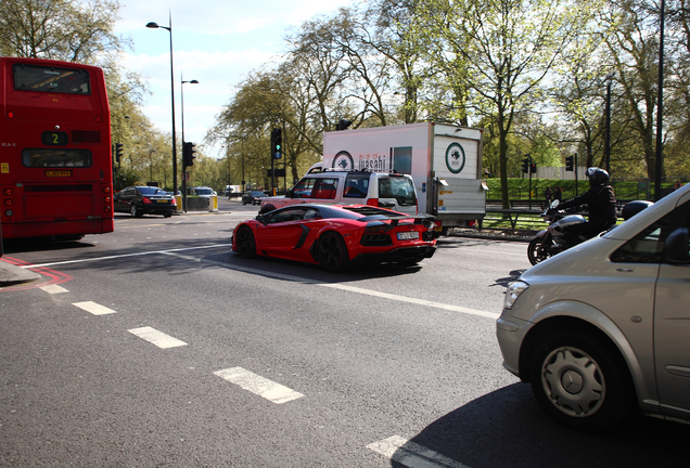 Lamborghini Mansory Aventador LP700-4