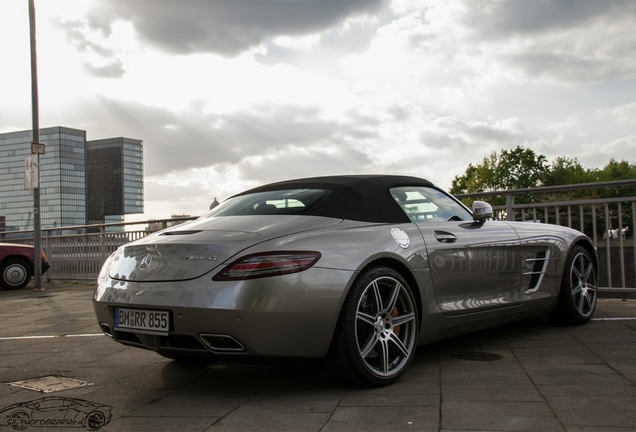 Mercedes-Benz SLS AMG Roadster