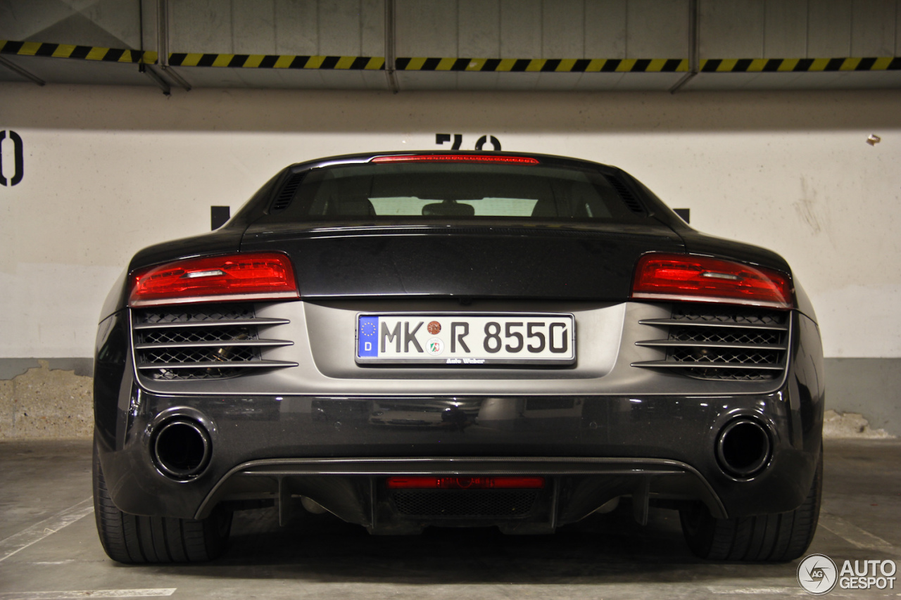 Audi R8 V10 Plus 2013