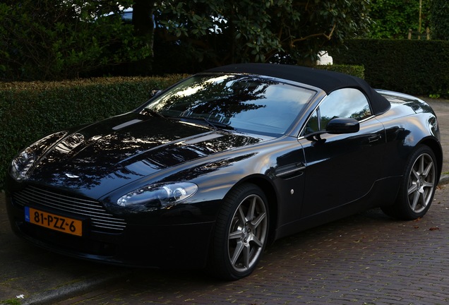 Aston Martin V8 Vantage Roadster