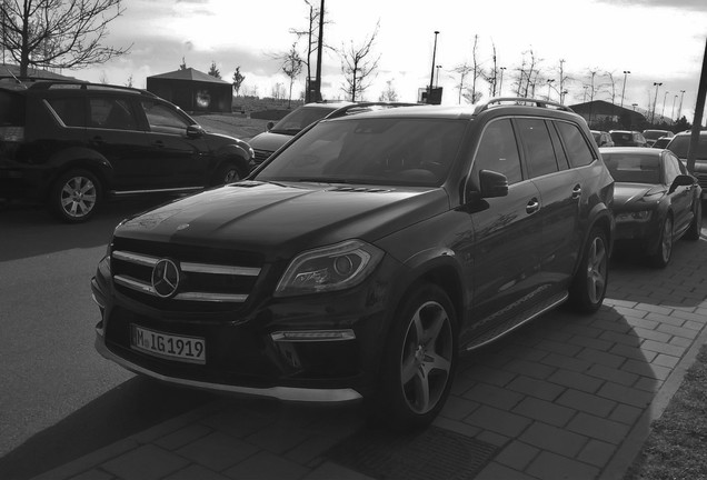 Mercedes-Benz GL 63 AMG X166