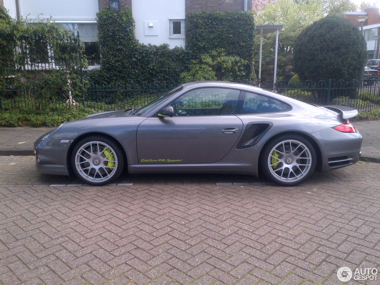 Porsche 997 Turbo S 918 Spyder Edition