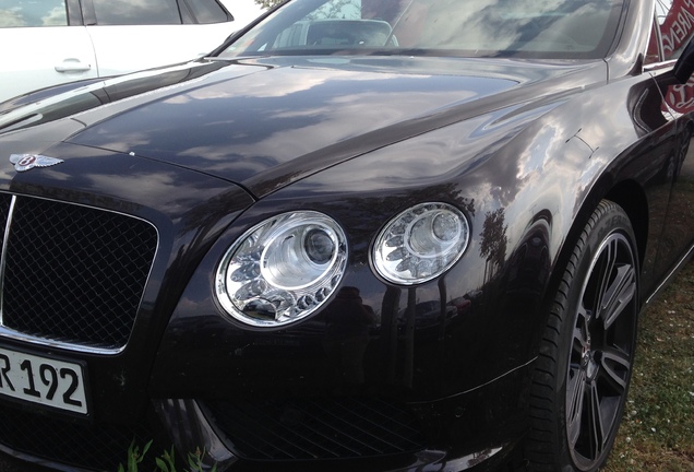 Bentley Continental GTC V8