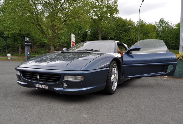 Ferrari F355 Berlinetta