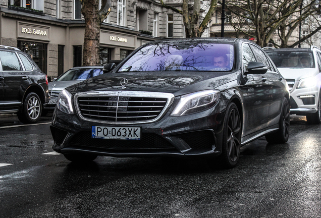 Mercedes-Benz S 63 AMG V222