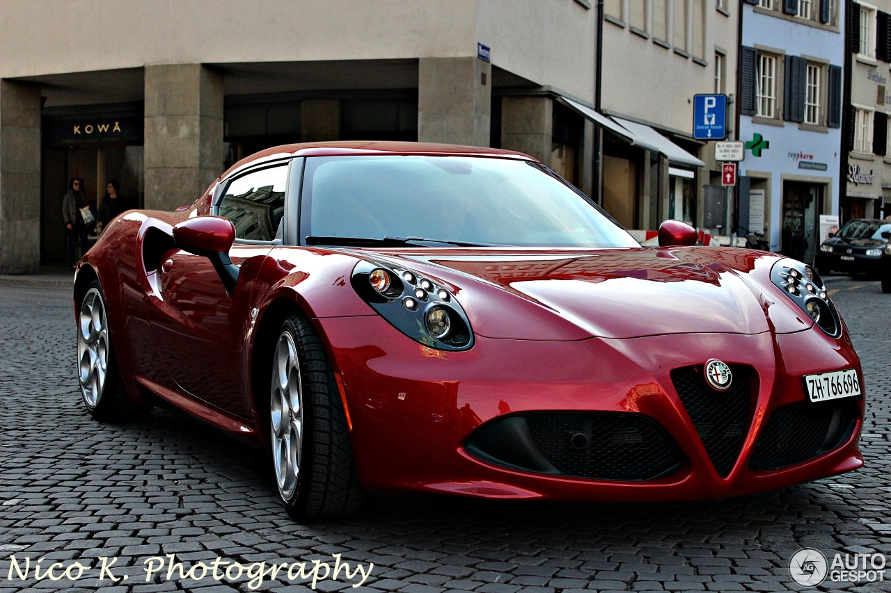 Alfa Romeo 4C Coupé