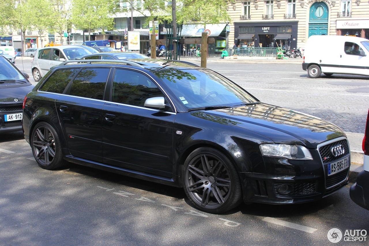 Audi RS4 Avant B7