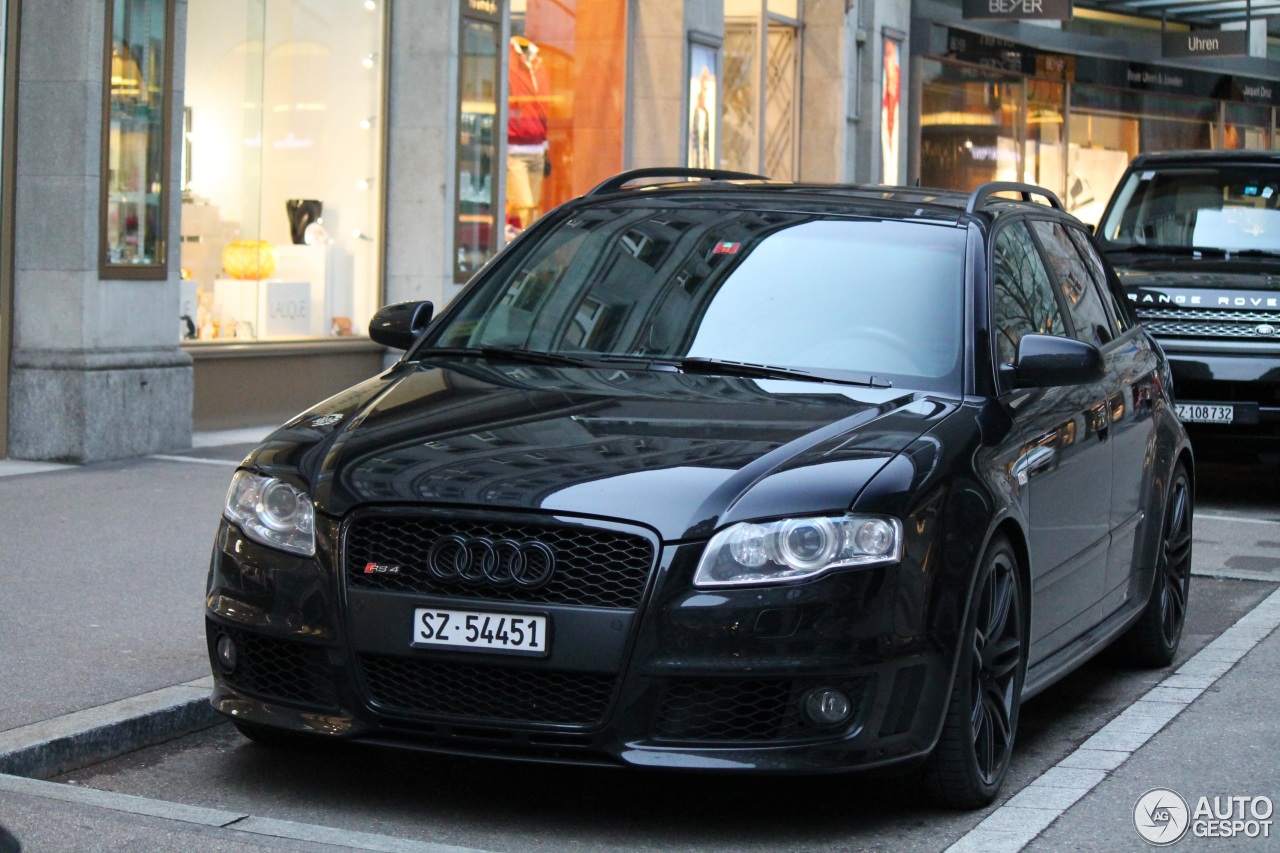 Audi RS4 Avant B7