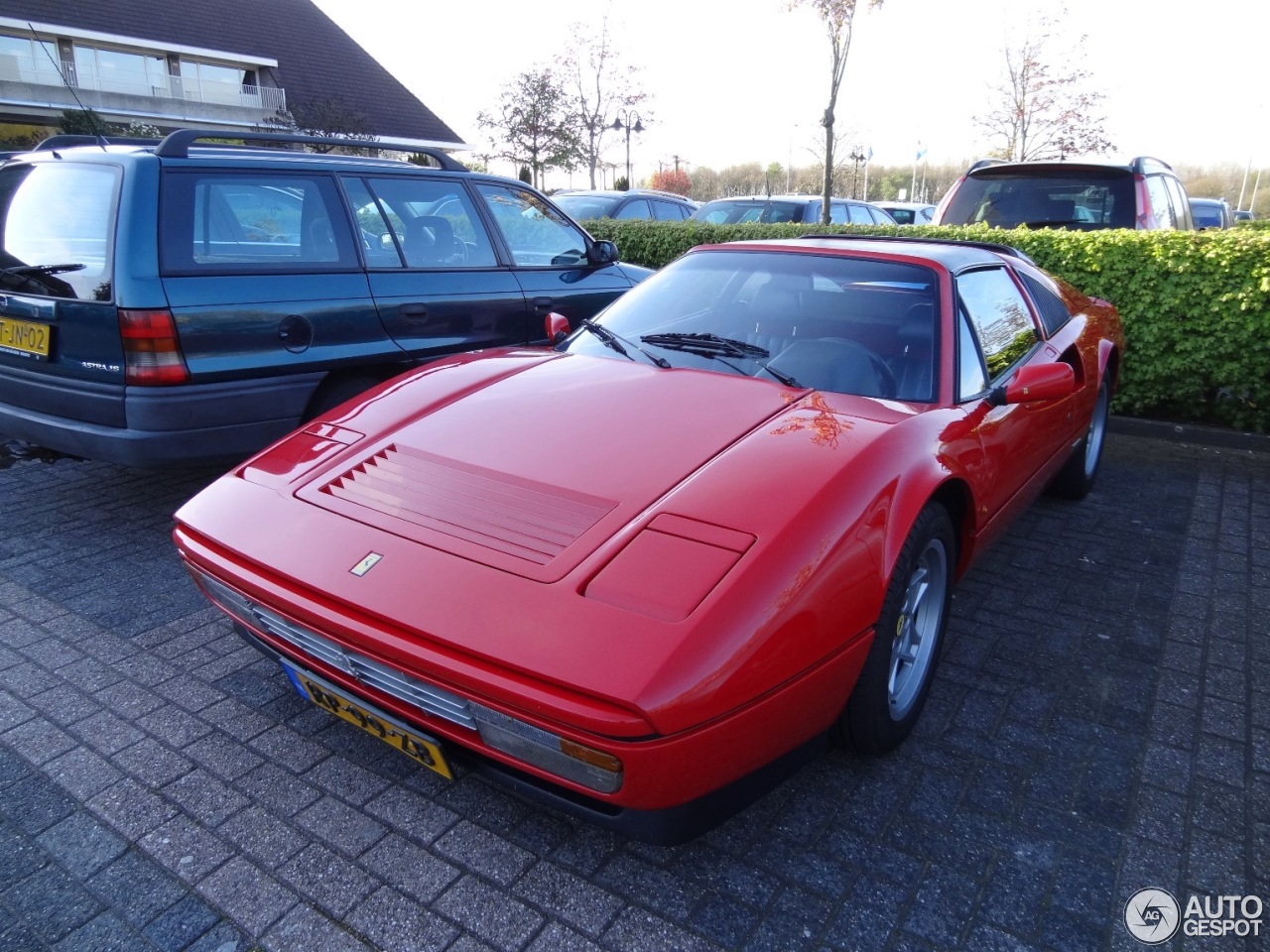 Ferrari 328 GTS