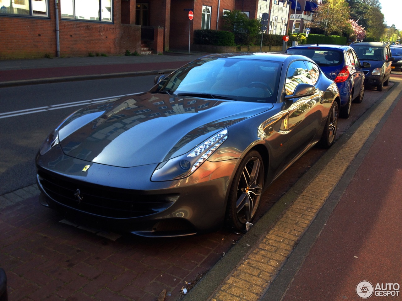 Ferrari FF