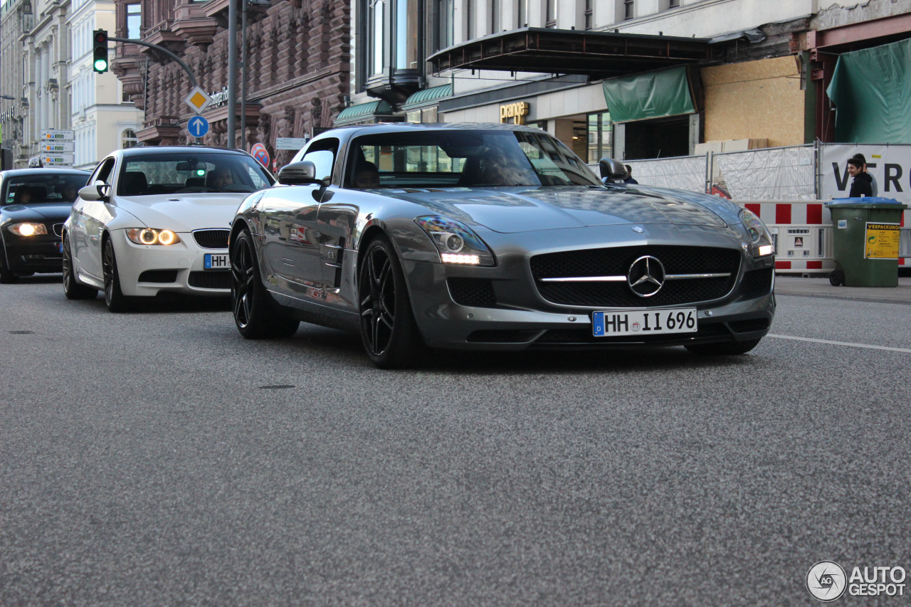 Mercedes-Benz SLS AMG