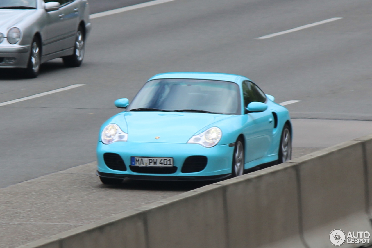 Porsche 996 Turbo